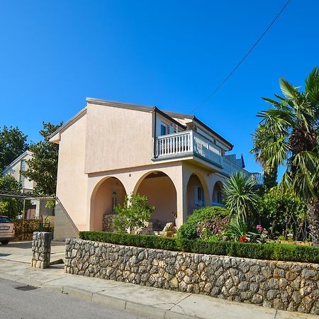 Apartment Toni Malinska Εξωτερικό φωτογραφία